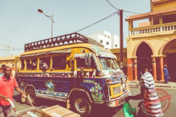 Vie locale à Dakar 